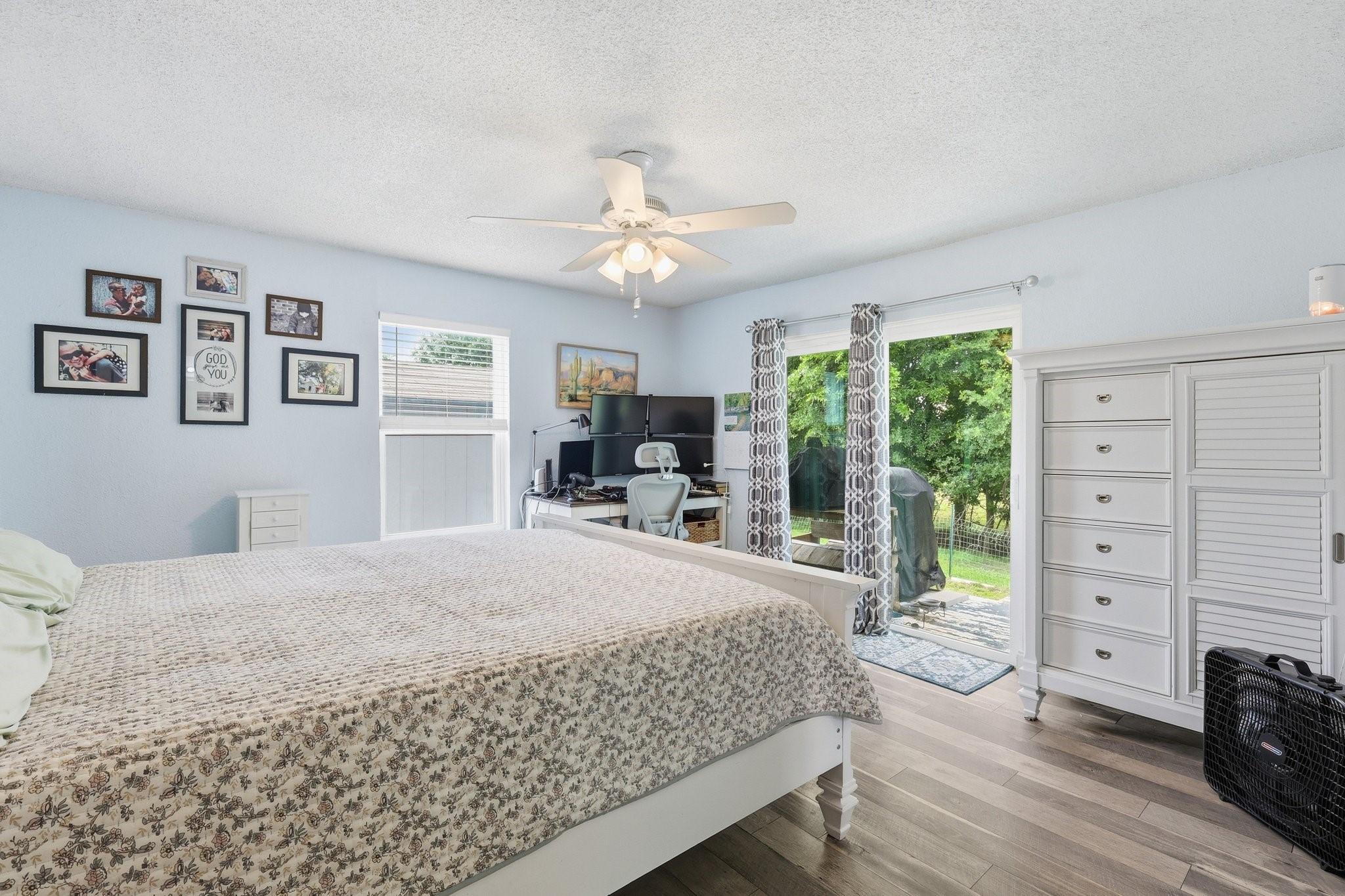 767 E Barry Street Reno TX 76020