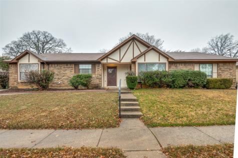 1109 Highpoint Road Bedford TX 76022