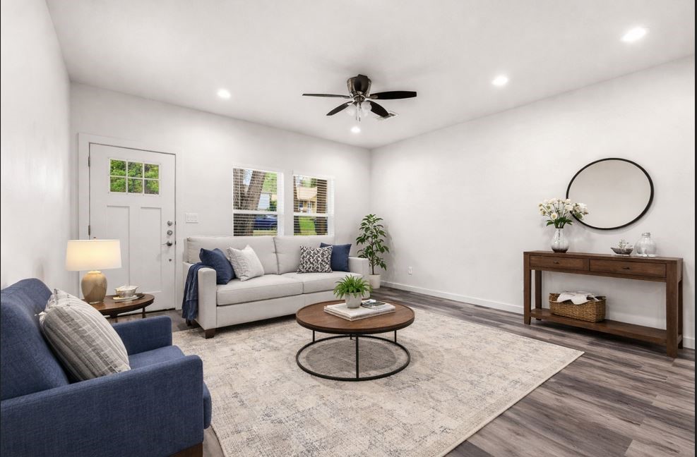 1221 W Johnson Street Denison TX 75020