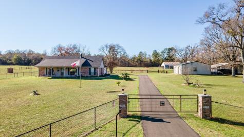 2024 Shiloh Estates Road Chandler TX 75758