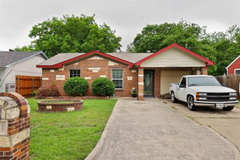 2301 Aggie Drive Grand Prairie TX 75051