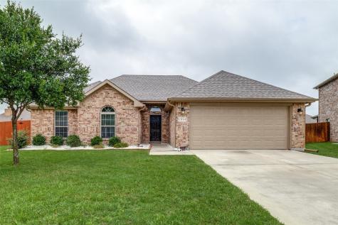 1814 Bersand Avenue Gainesville TX 76240