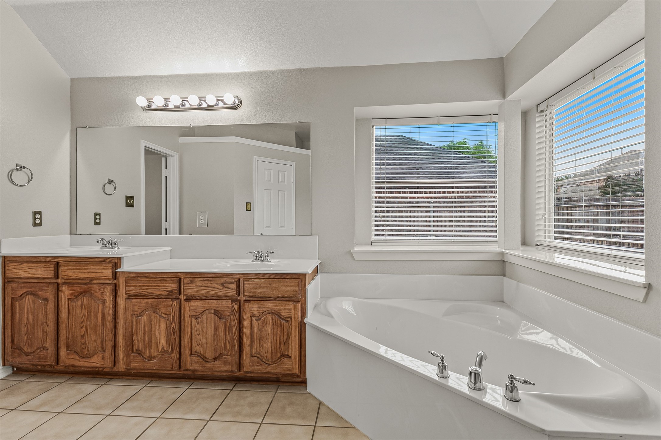 7413 Providence Drive Rowlett TX 75089