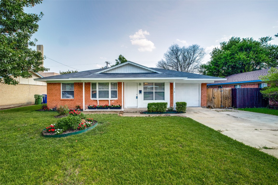 318 Monica Drive Garland TX 75041