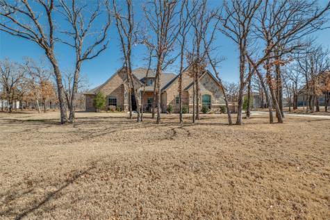 389 County Road 3451 Paradise TX 76073