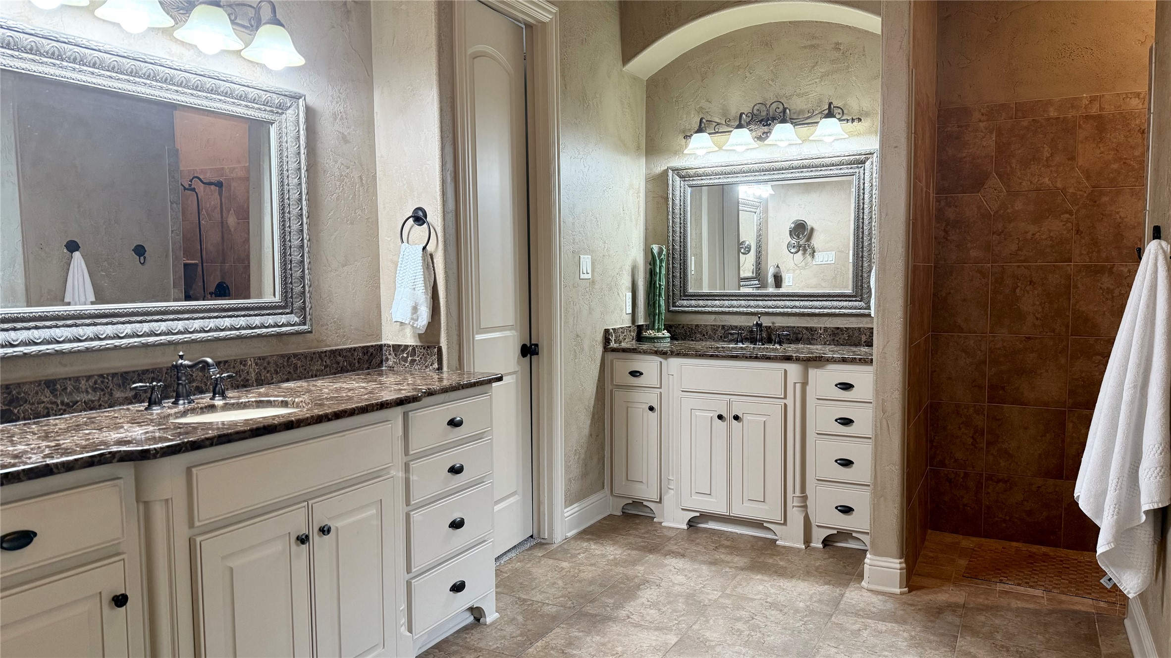 4 Raven Circle Heath TX 75032