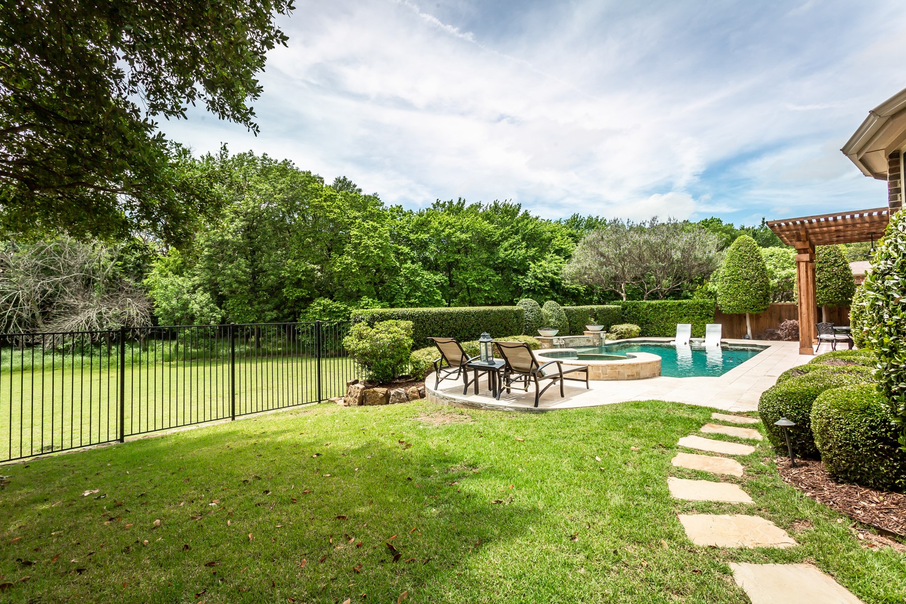 2121 Waterrock Drive Allen TX 75013