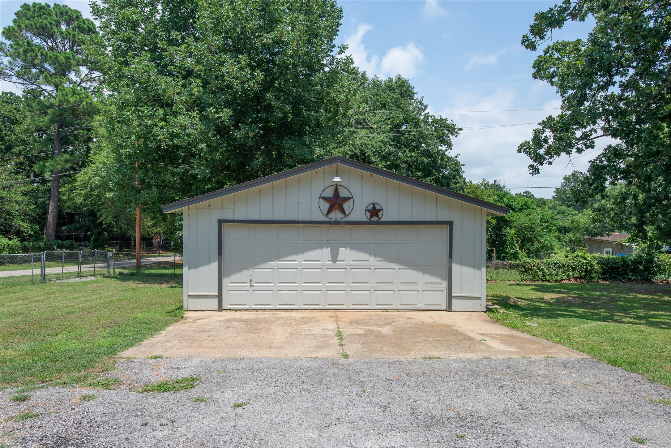 630 Cedarcrest Drive Tool TX 75143