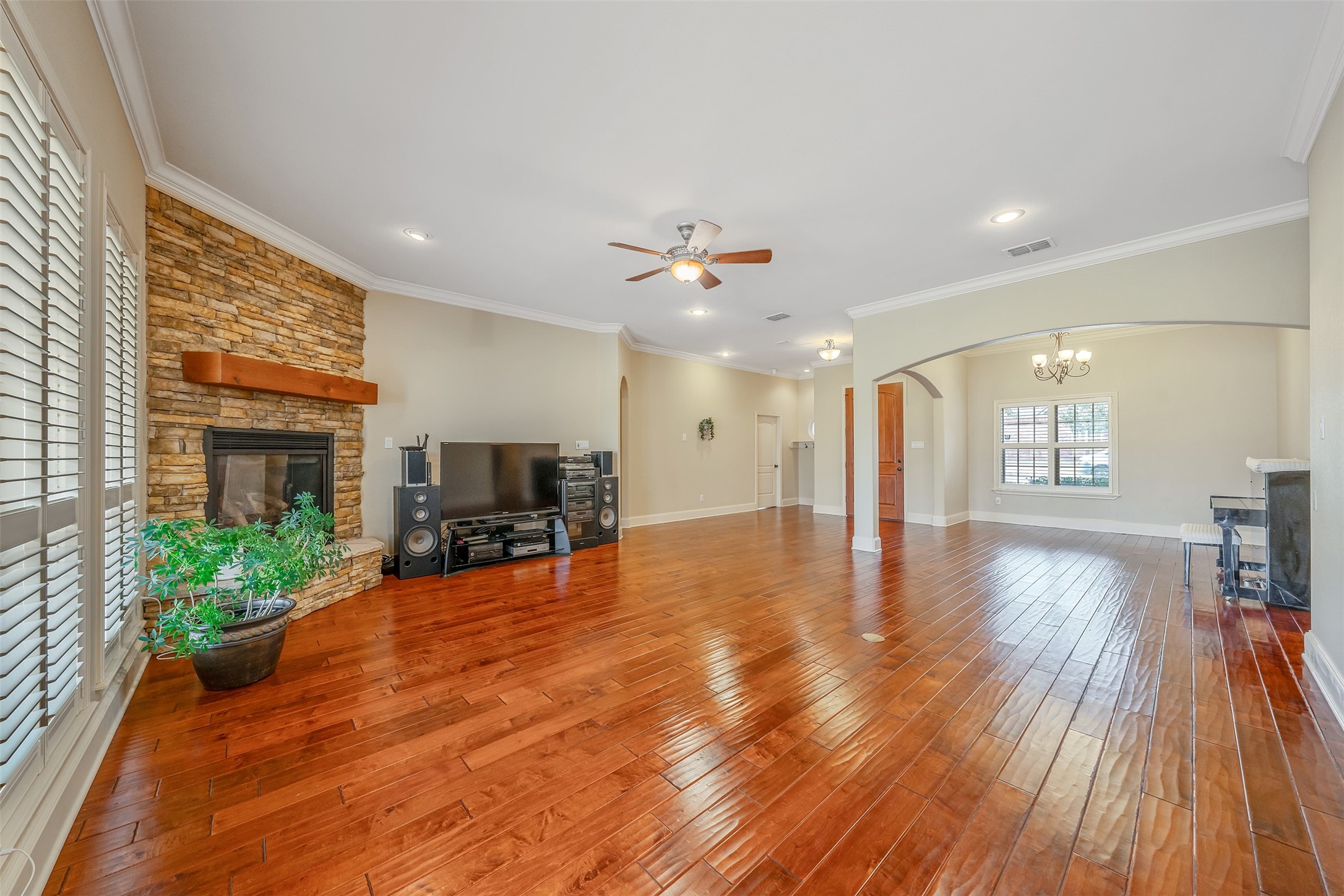 6526 Ashmore Tyler TX 75703