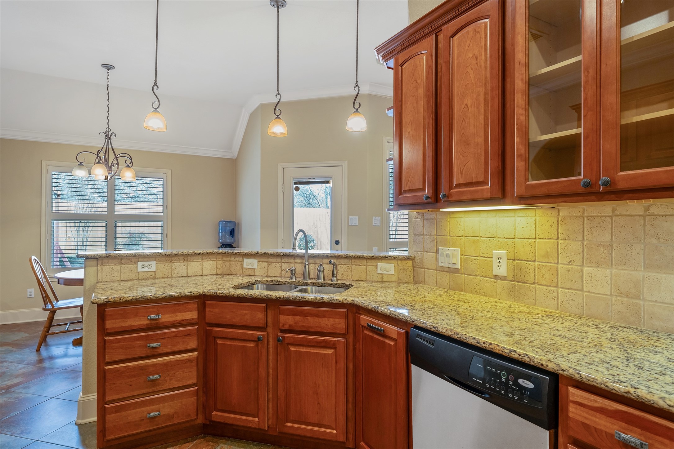 6526 Ashmore Tyler TX 75703