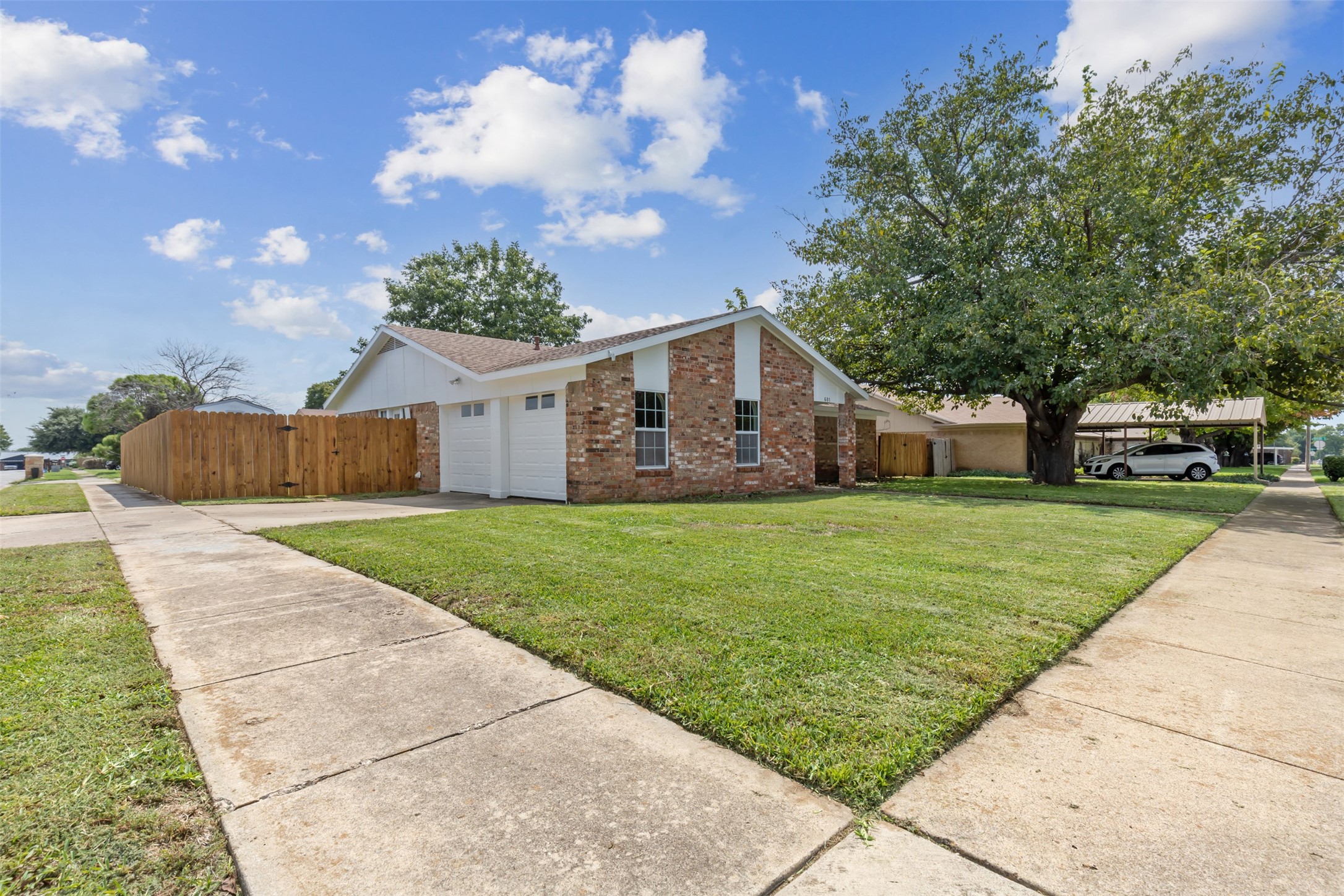 601 Mustang Drive Saginaw TX 76179