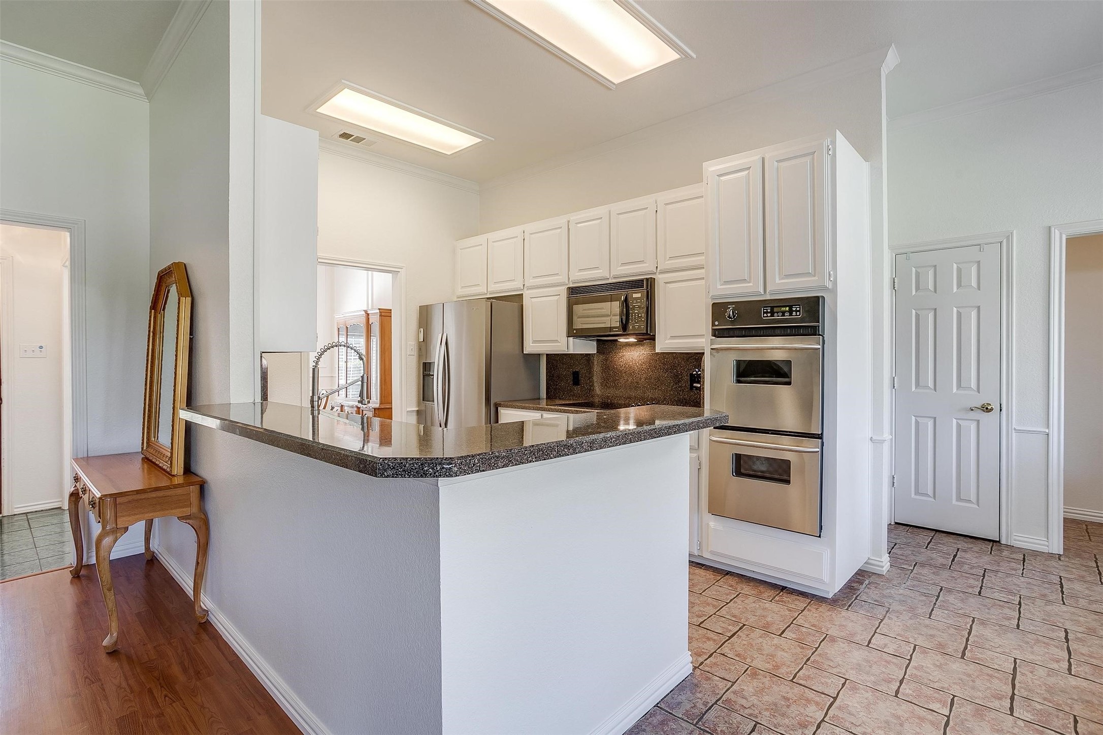 9301 Meandering Drive North Richland Hills TX 76182