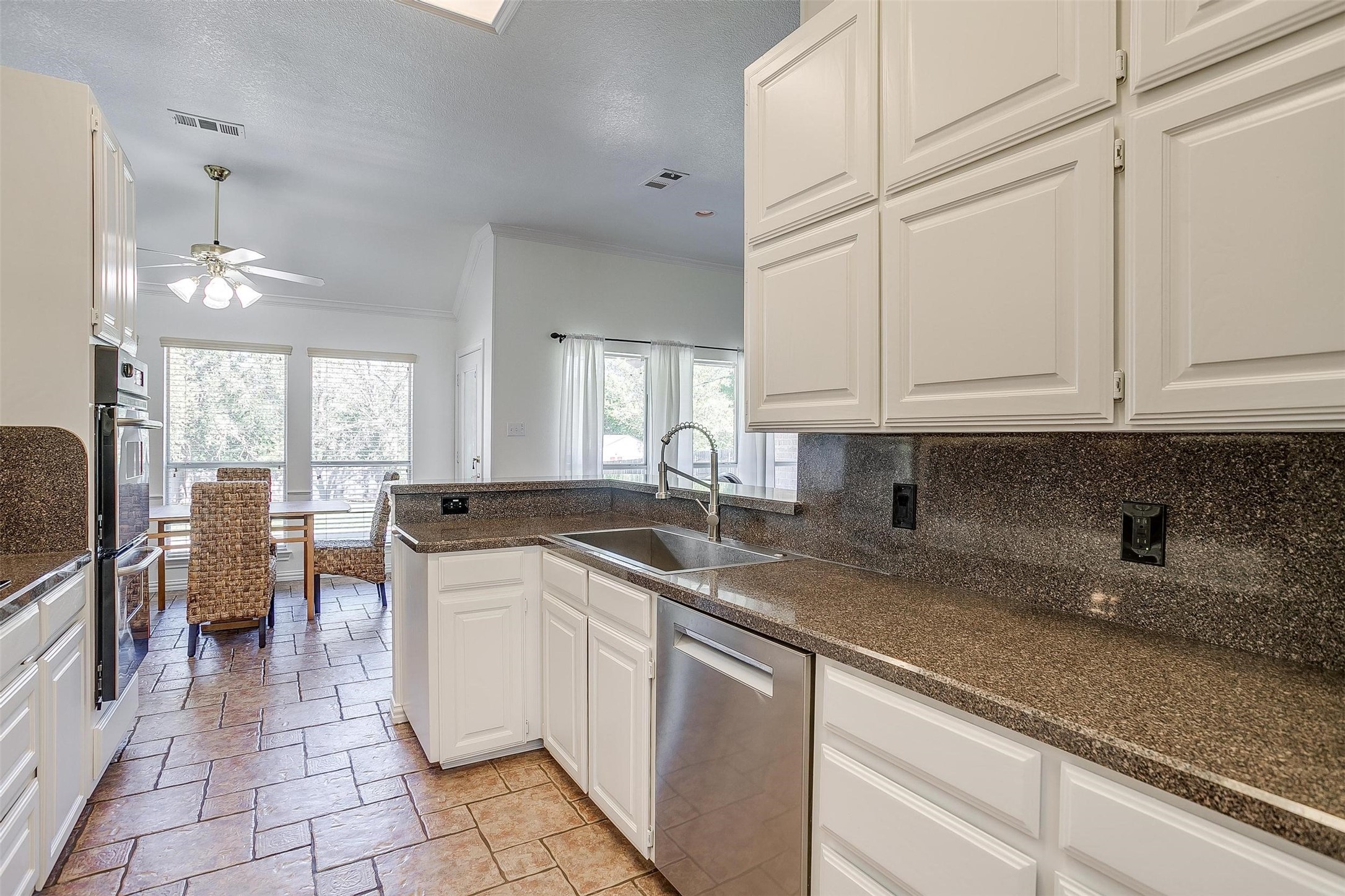 9301 Meandering Drive North Richland Hills TX 76182