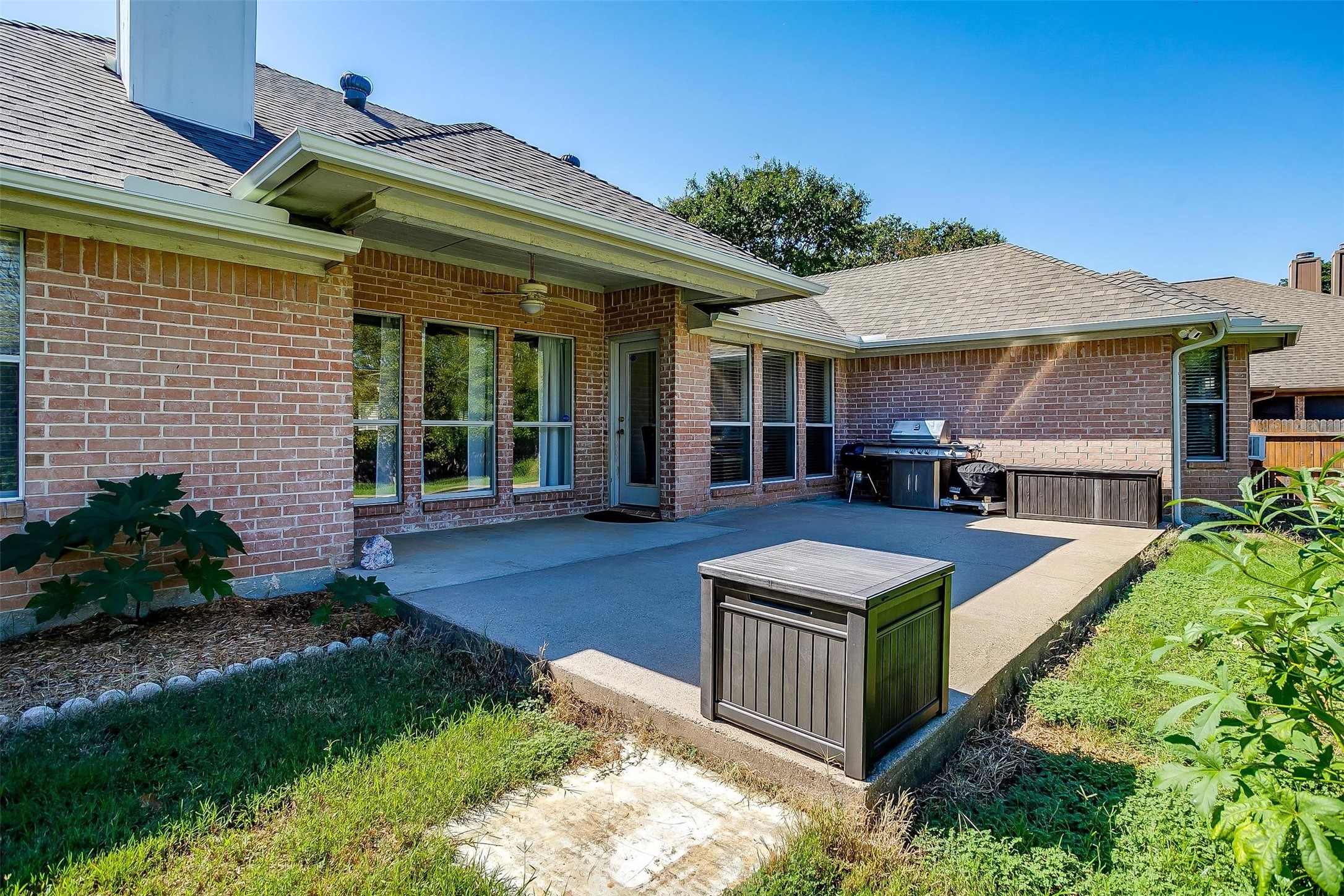 9301 Meandering Drive North Richland Hills TX 76182