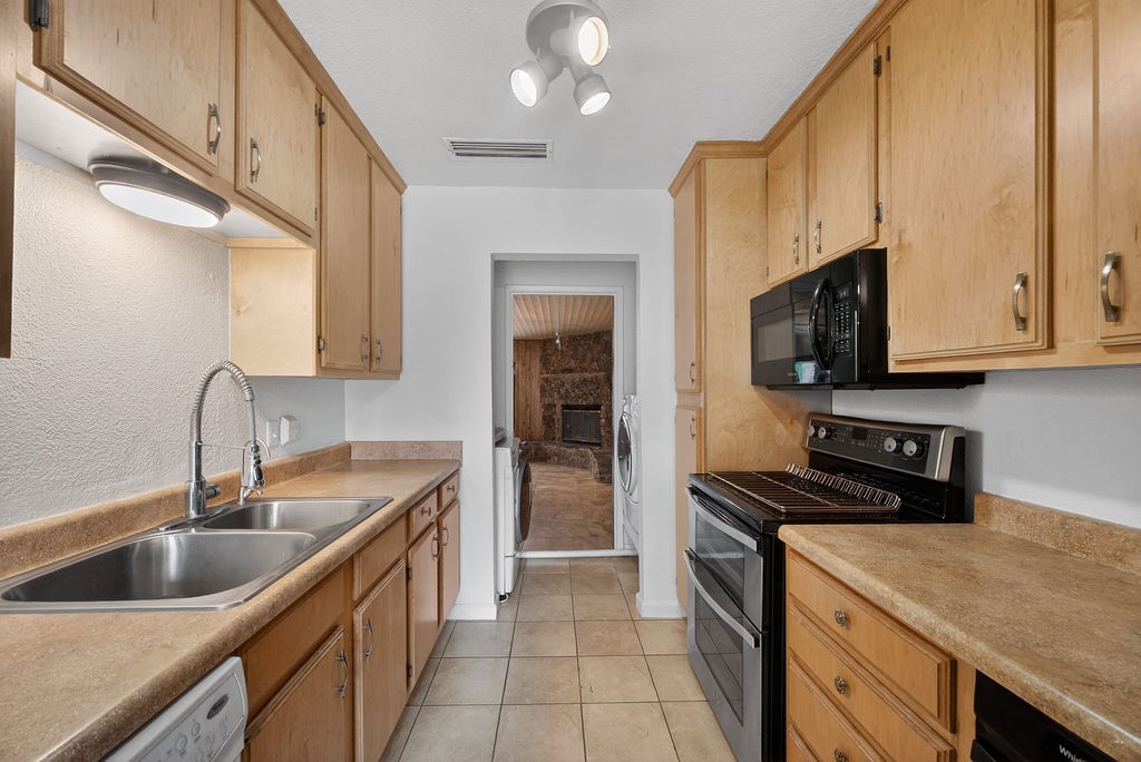 409 Southlake Drive Forney TX 75126