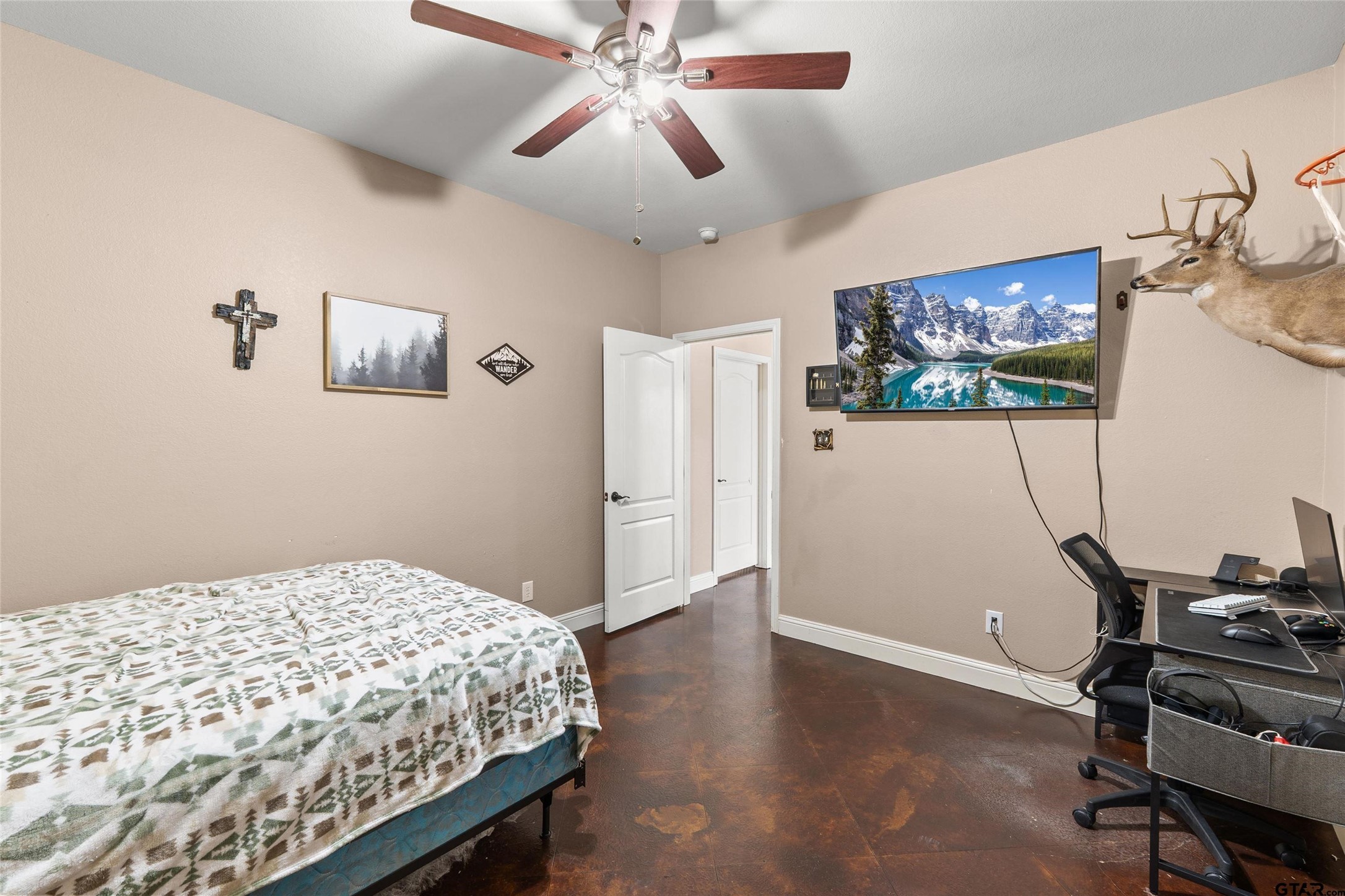 205 Vz County Road 4807 Ben Wheeler TX 75754