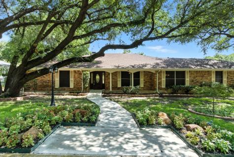 5600 Chimney Rock Court Fort Worth TX 76112