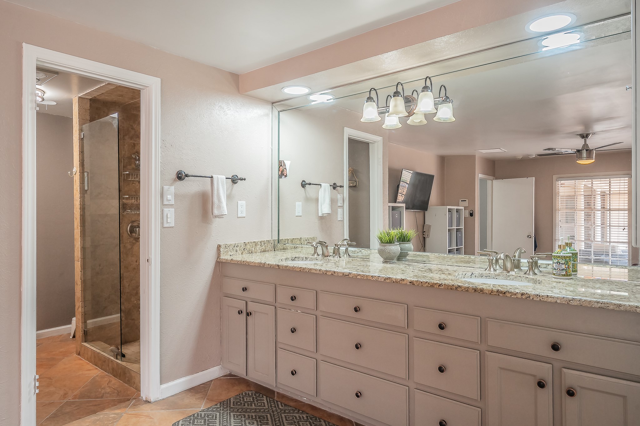 5801 Cedarcrest Drive Haltom City TX 76117