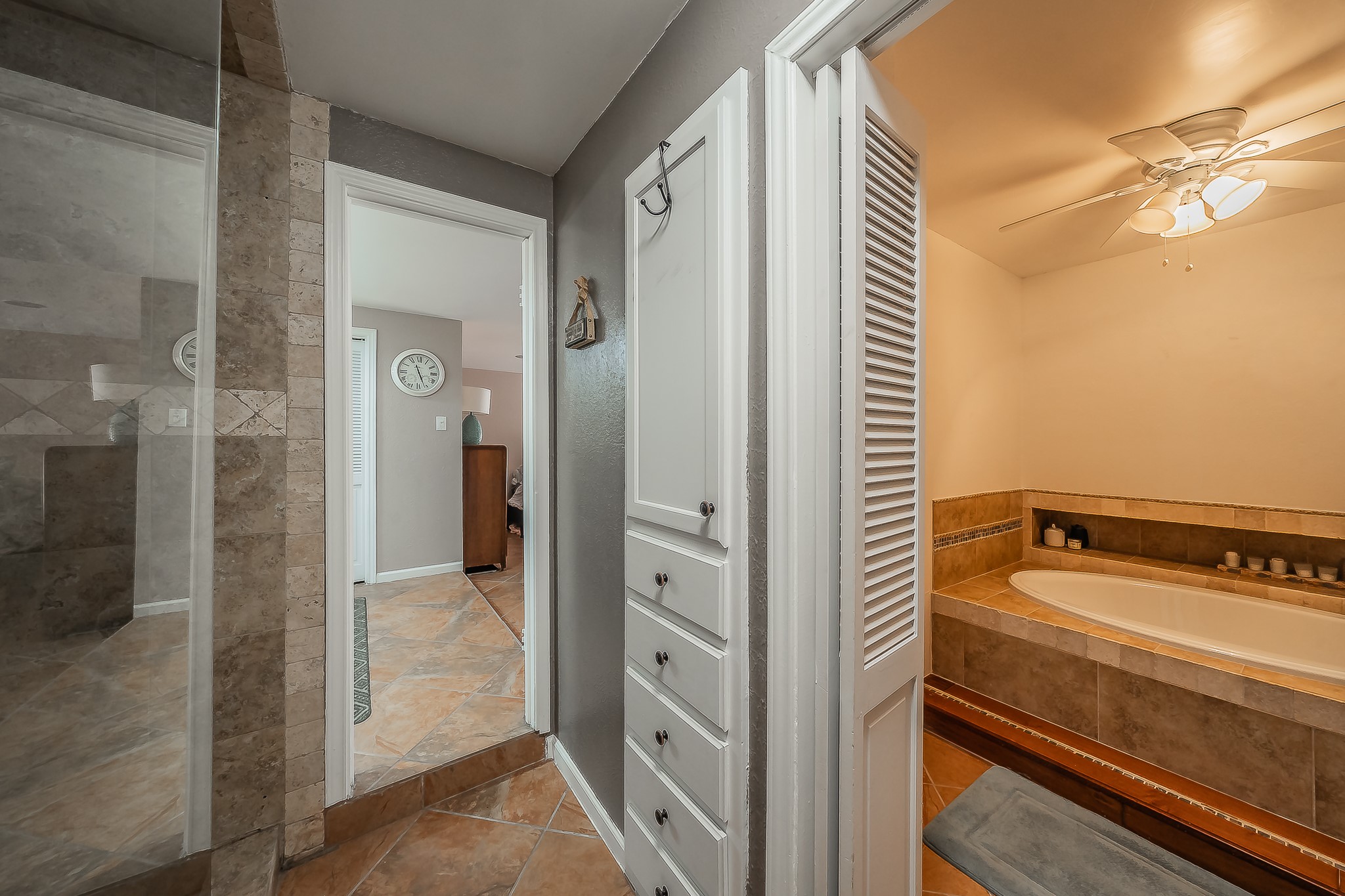 5801 Cedarcrest Drive Haltom City TX 76117