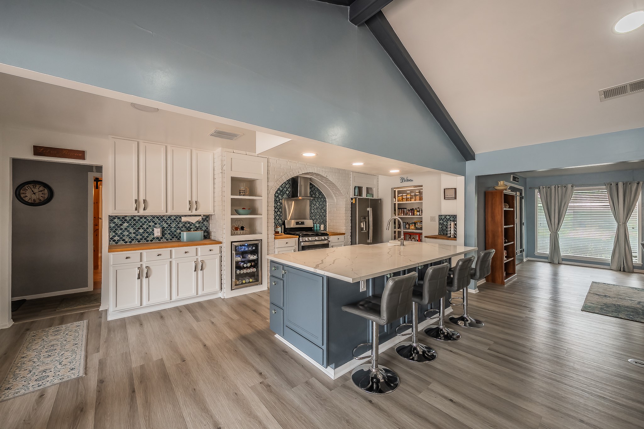 5801 Cedarcrest Drive Haltom City TX 76117