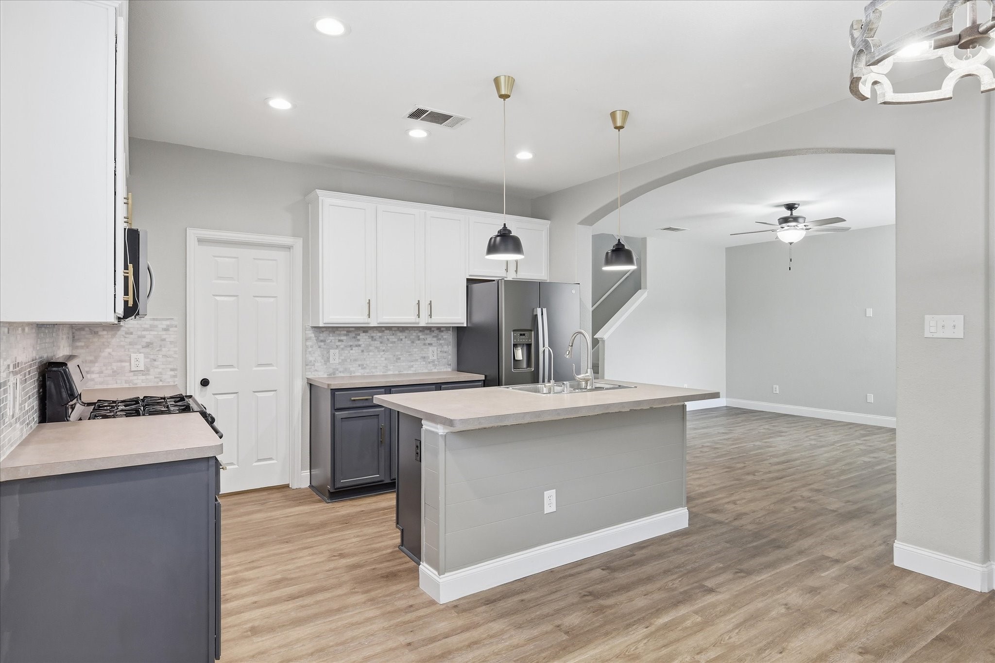 1208 Spanish Moss Drive Savannah TX 76227