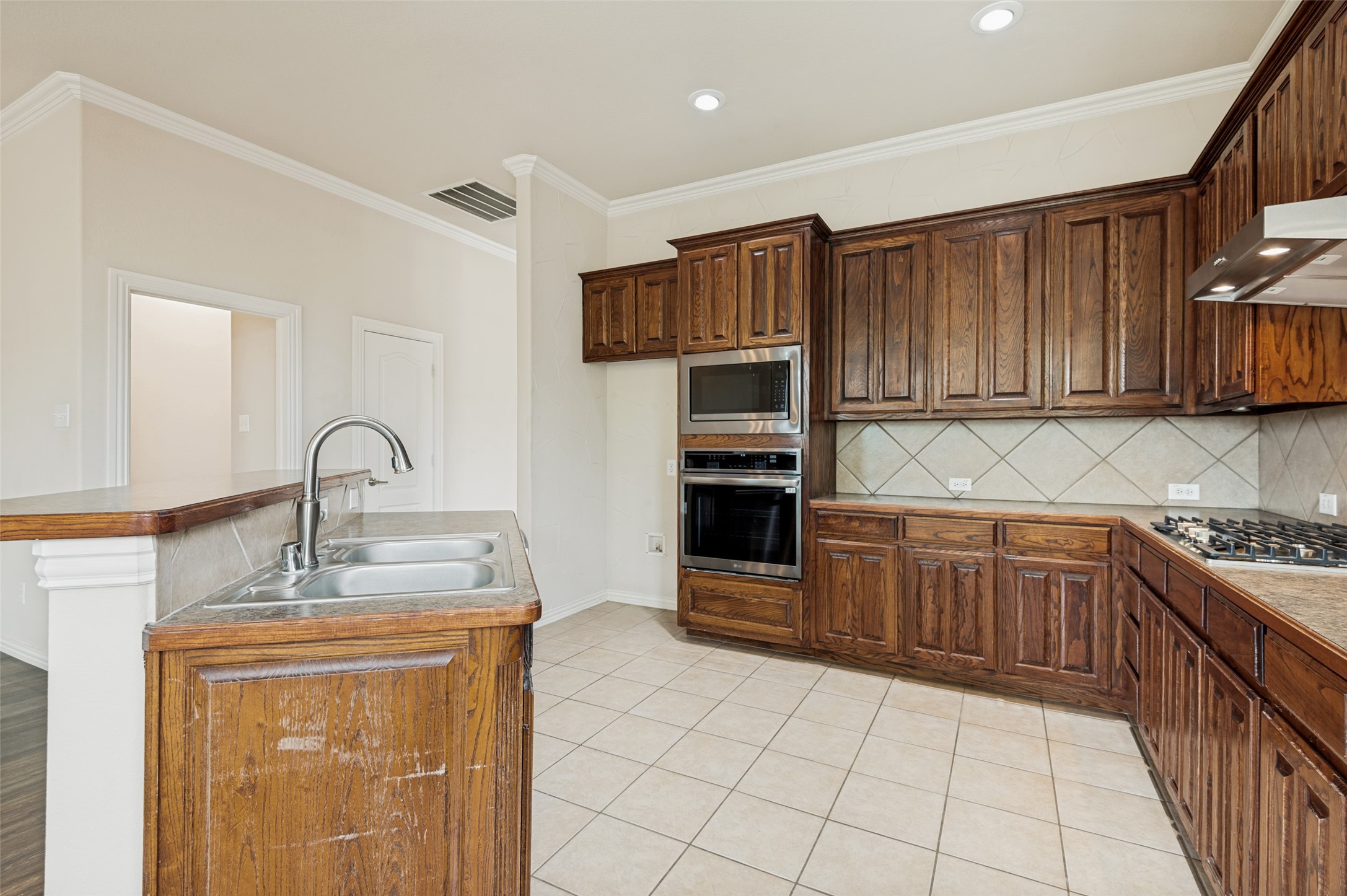 3815 Morning Dove Carrollton TX 75007