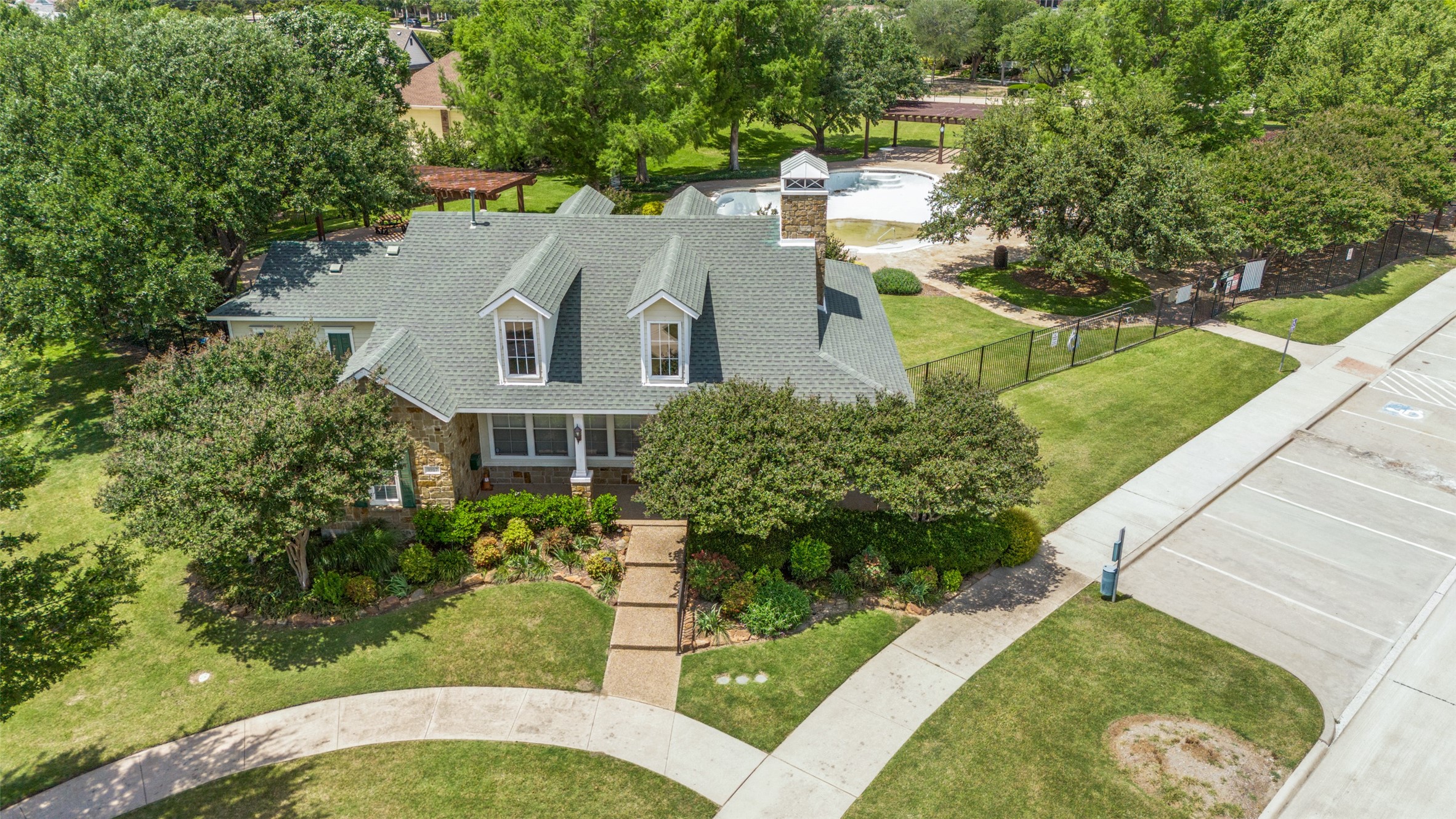 3815 Morning Dove Carrollton TX 75007