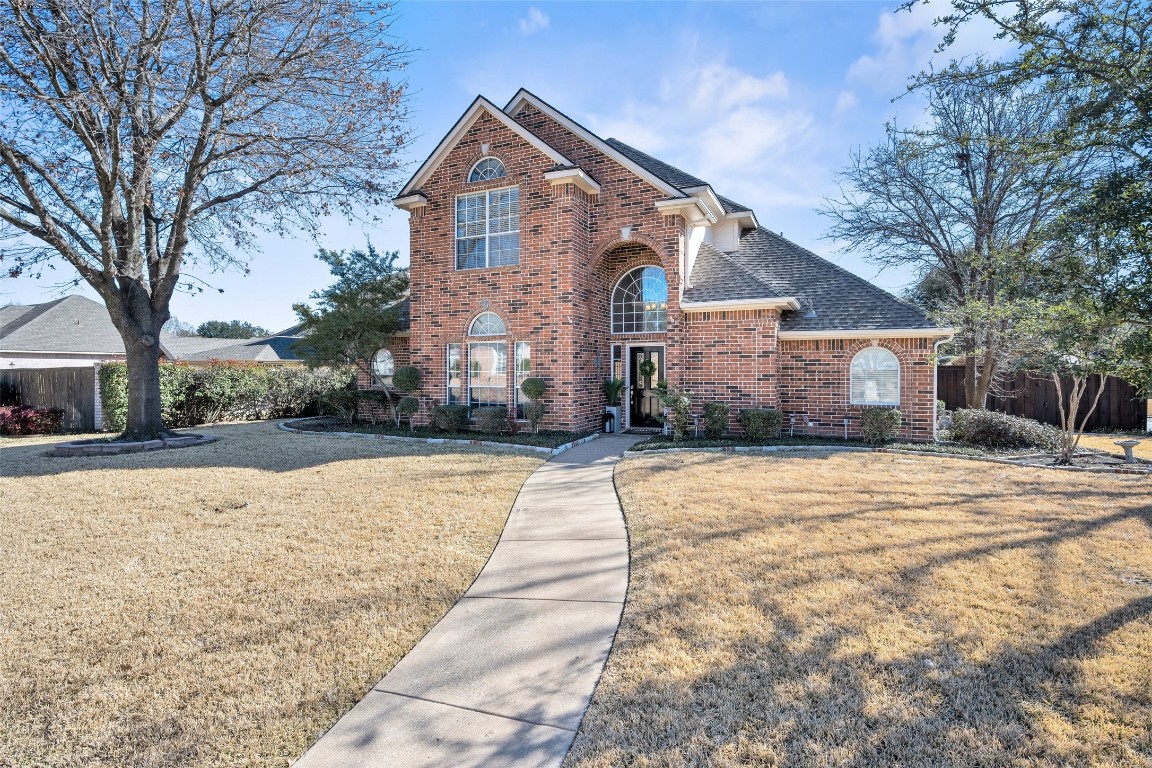 913 Riviera Drive Mansfield TX 76063