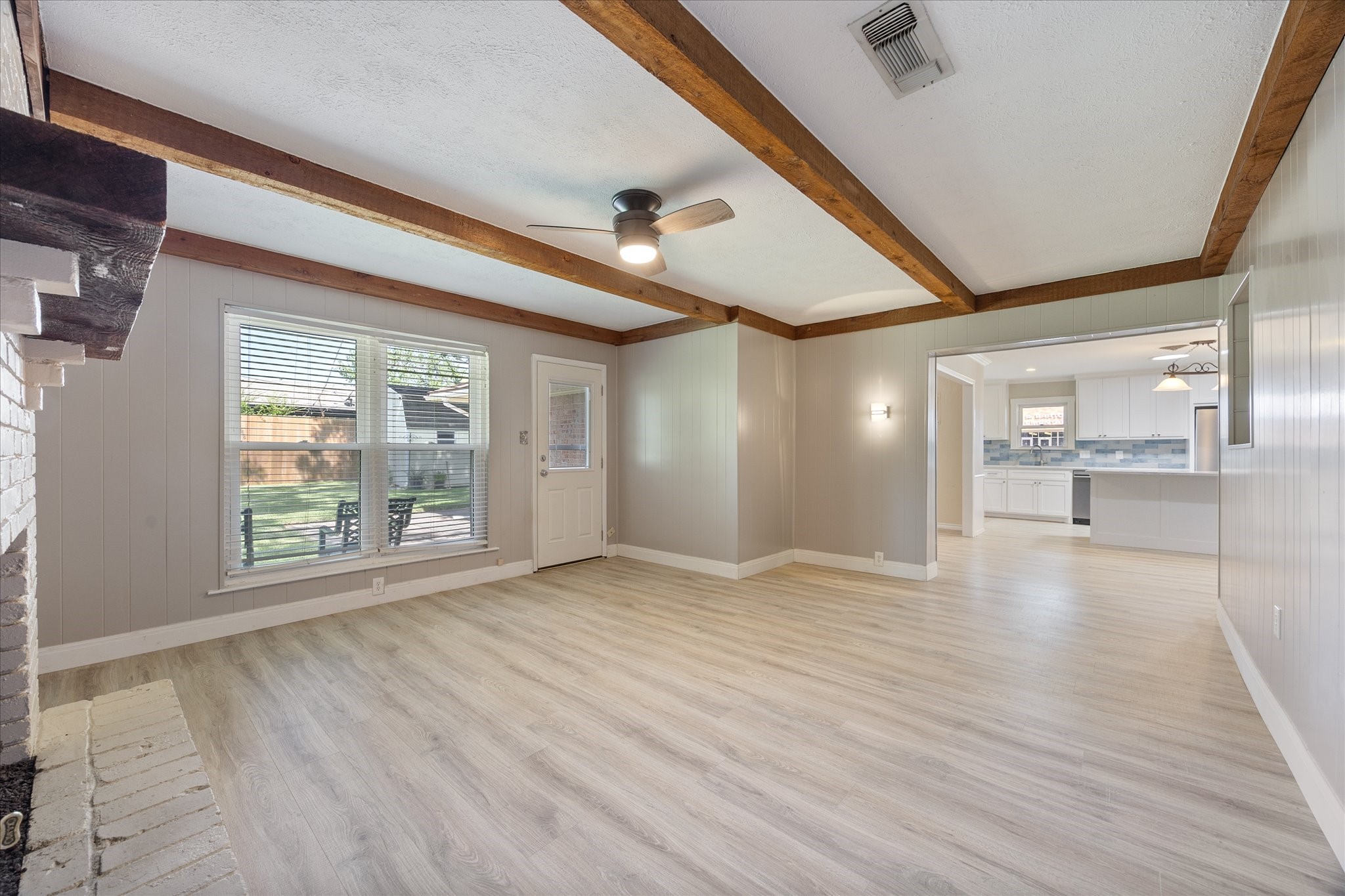 519 Staffordshire Drive Irving TX 75061