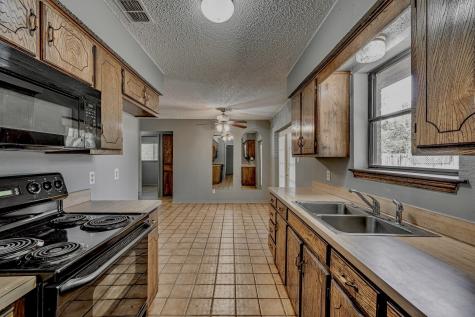 216 W Marshall Street Palmer TX 75152