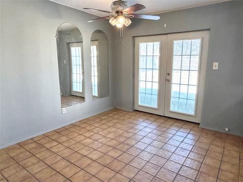 216 W Marshall Street Palmer TX 75152