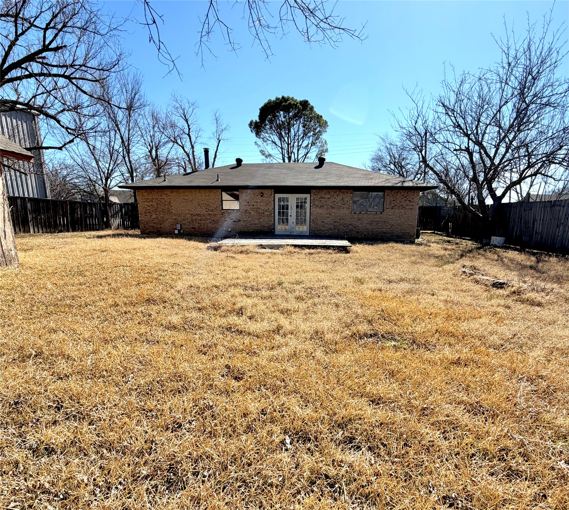 216 W Marshall Street Palmer TX 75152