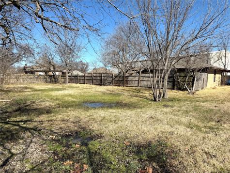 216 W Marshall Street Palmer TX 75152