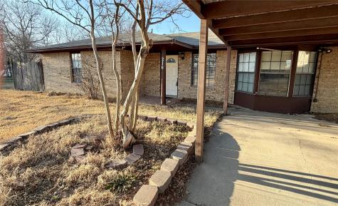 216 W Marshall Street Palmer TX 75152