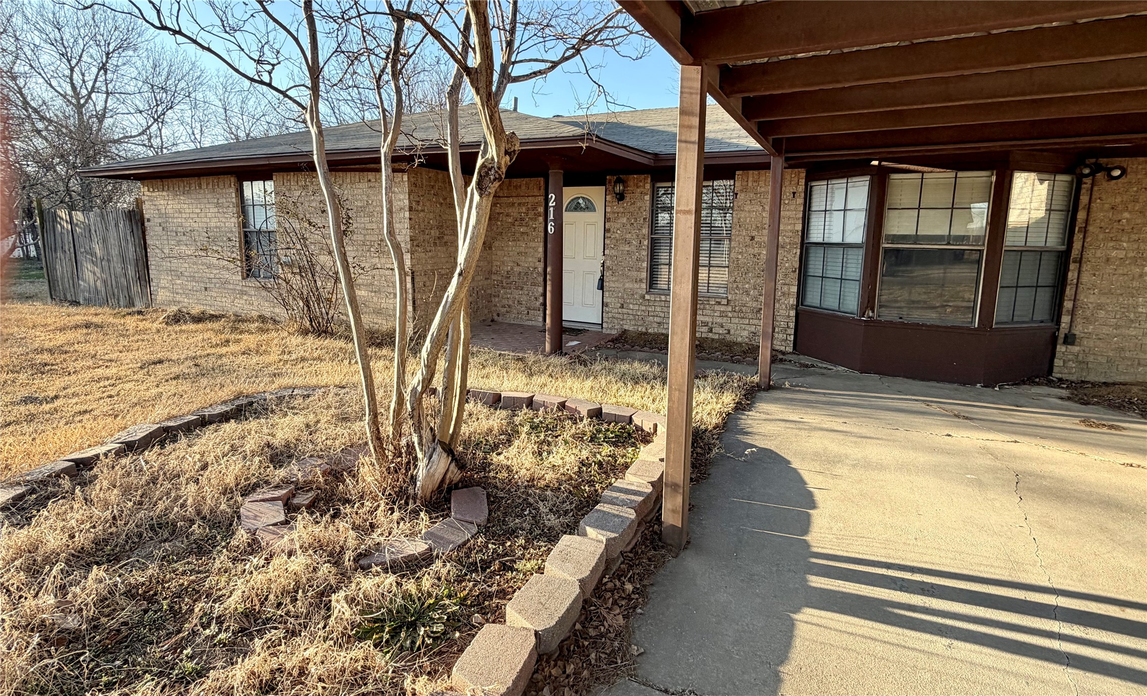 216 W Marshall Street Palmer TX 75152