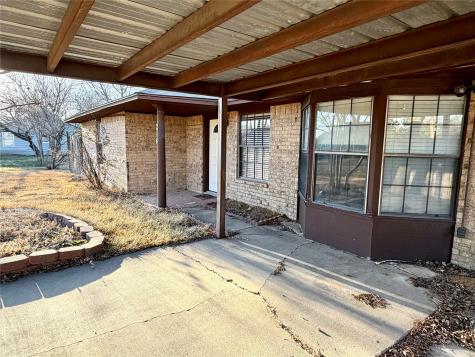 216 W Marshall Street Palmer TX 75152