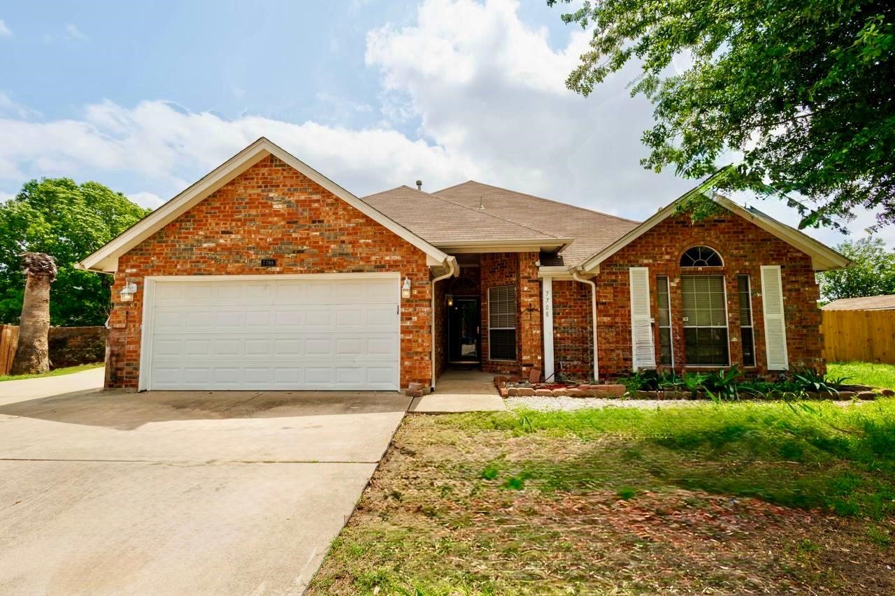 7708 Chandler Court North Richland Hills TX 76182