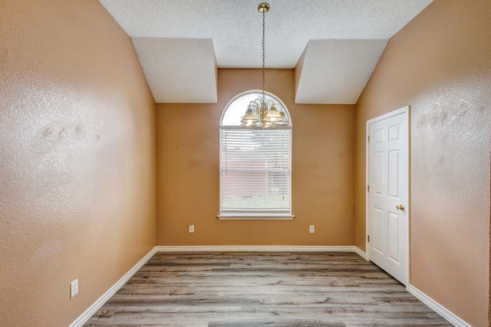 7708 Chandler Court North Richland Hills TX 76182