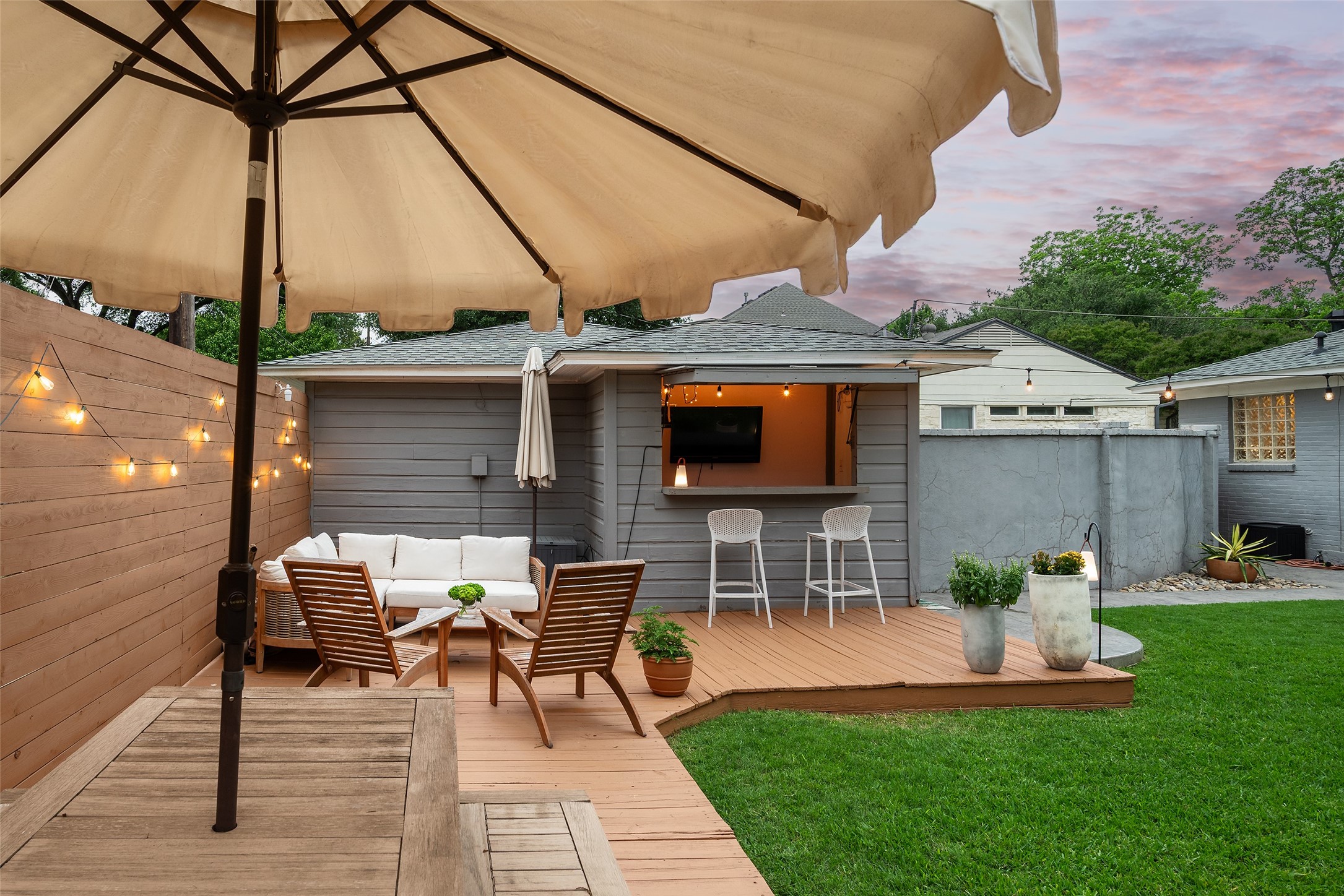 6158 Anita Street Dallas TX 75214
