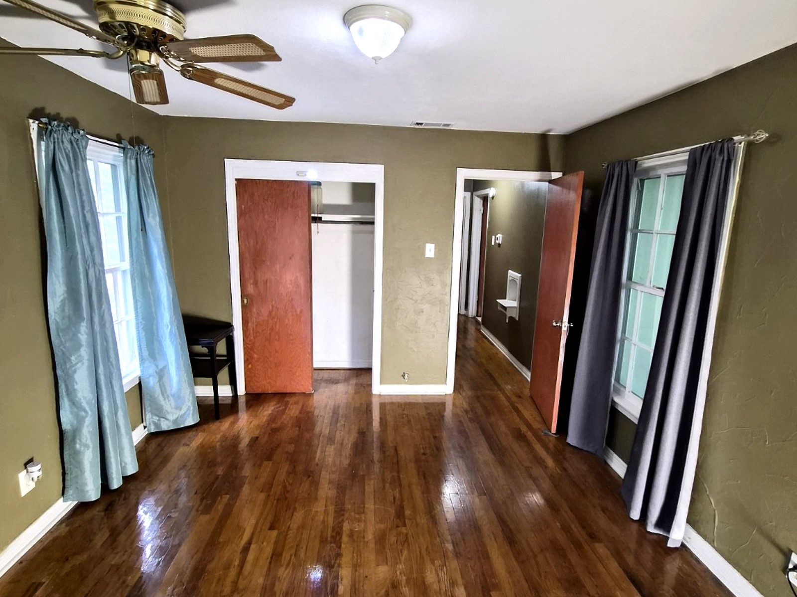 3012 Bisbee Drive Dallas TX 75227
