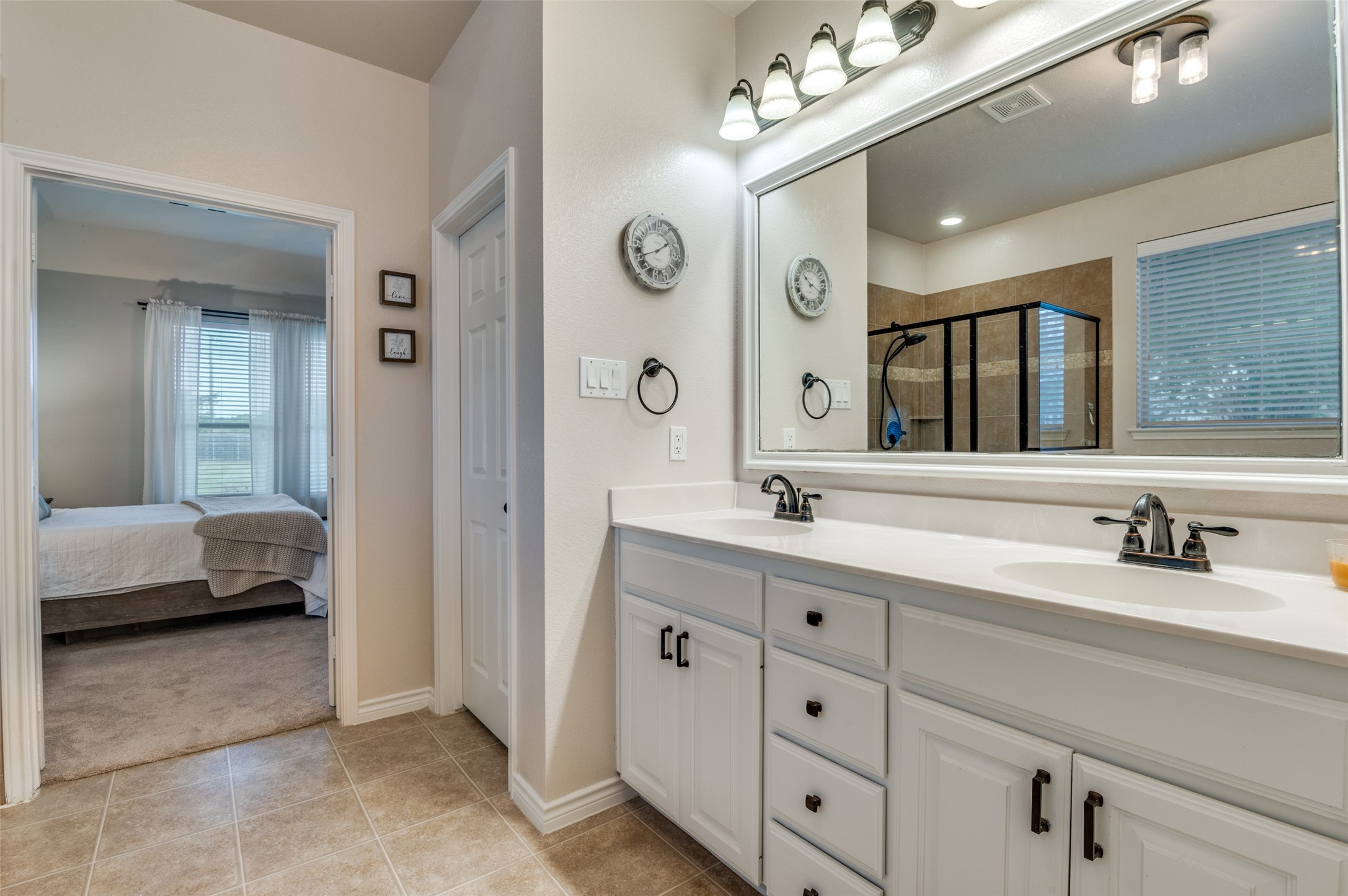 12332 Wagon Bow Drive Burleson TX 76028