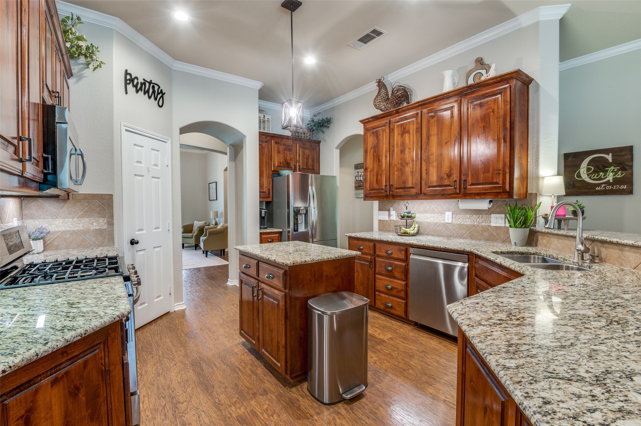 12332 Wagon Bow Drive Burleson TX 76028
