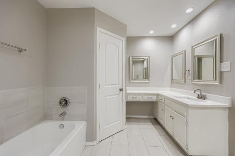 116 NE Alsbury Boulevard Burleson TX 76028