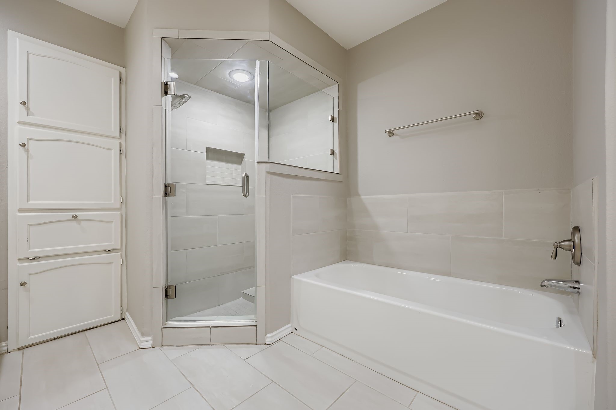116 NE Alsbury Boulevard Burleson TX 76028