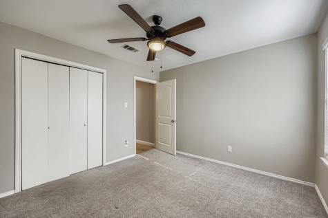 116 NE Alsbury Boulevard Burleson TX 76028