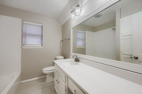 116 NE Alsbury Boulevard Burleson TX 76028