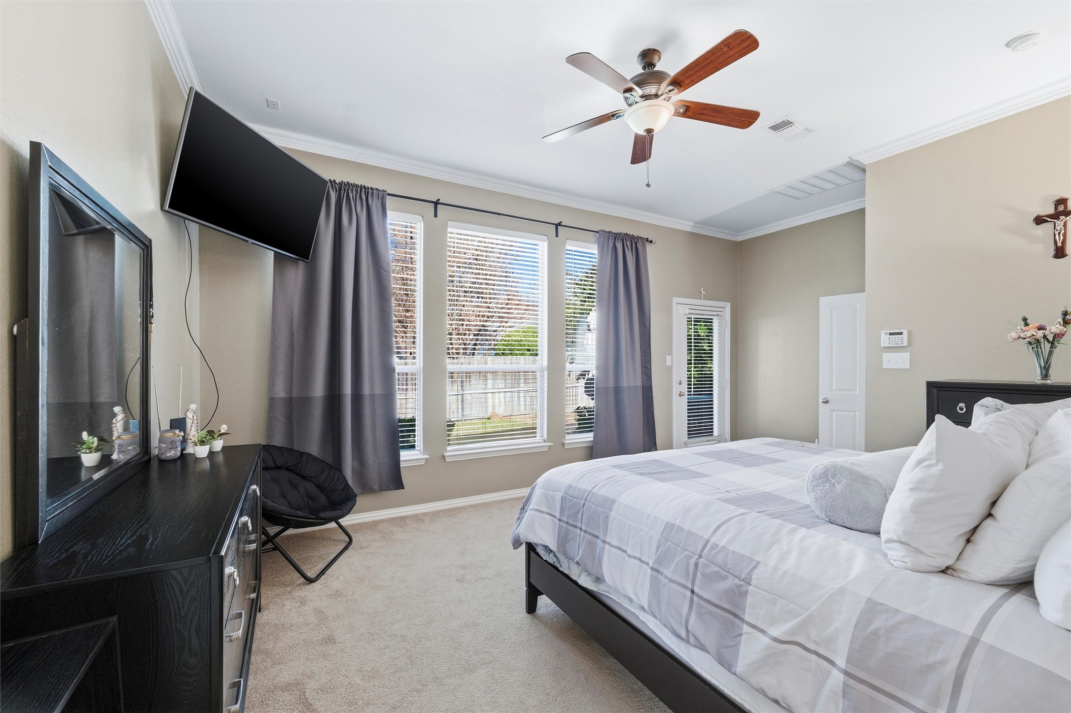 124 Myrtle Creek Grapevine TX 76051