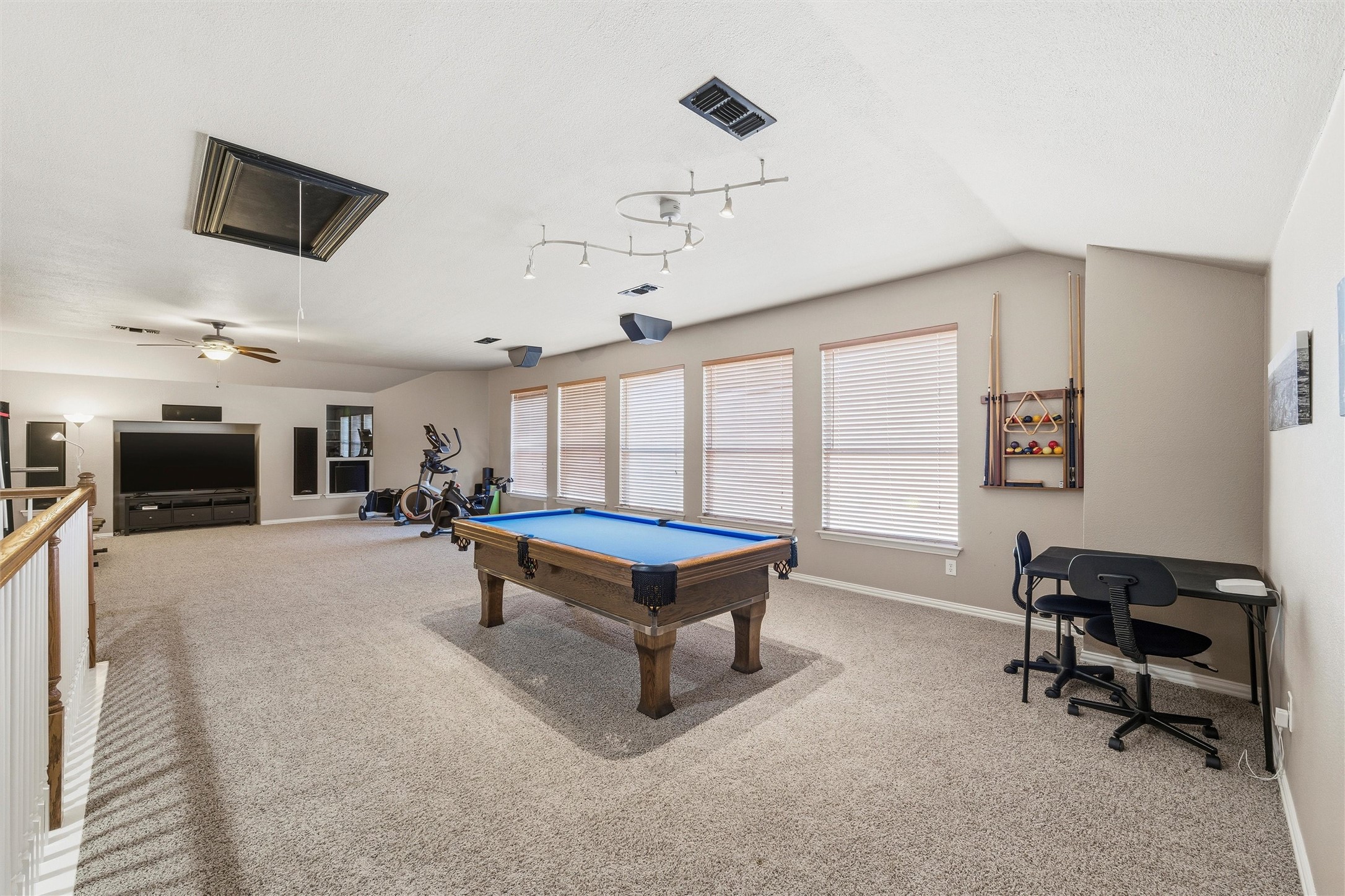 124 Myrtle Creek Grapevine TX 76051