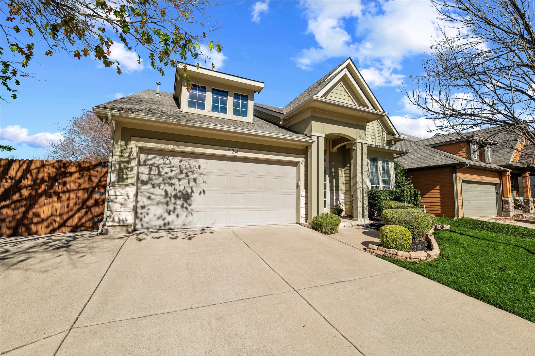 124 Myrtle Creek Grapevine TX 76051