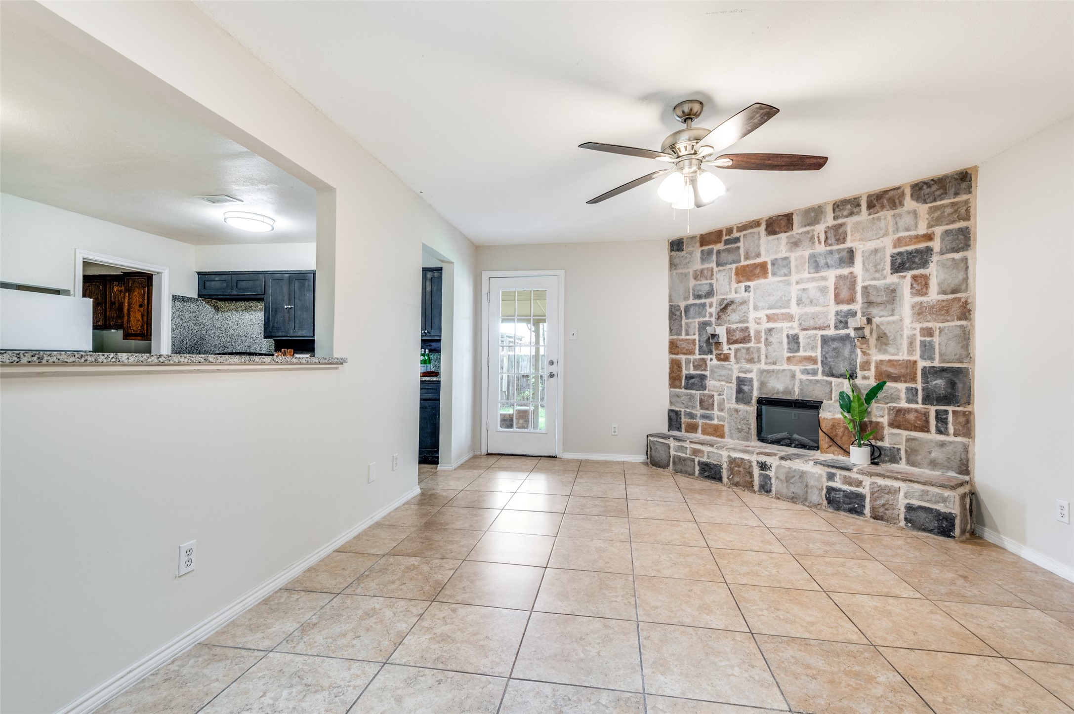 1805 Etain Road Irving TX 75060